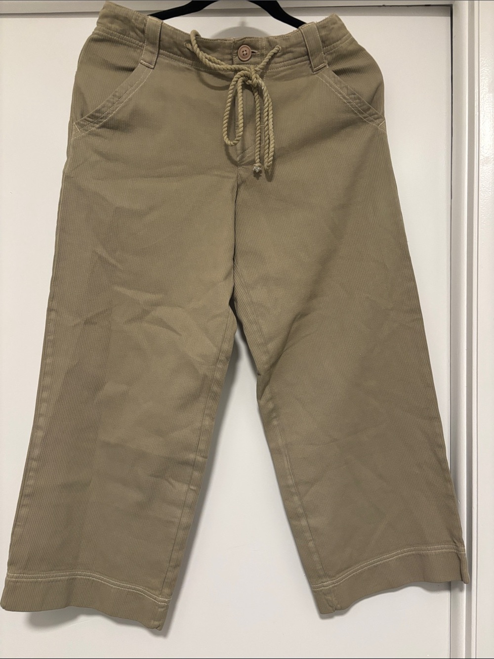 Free People chino ankle pants. NWT. Eucalyptus.